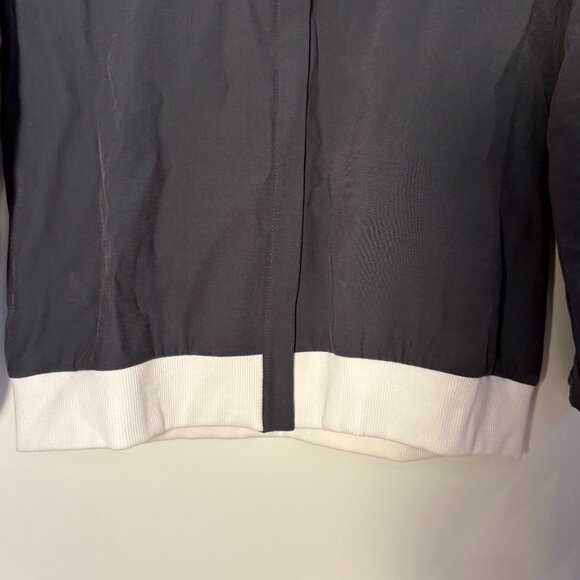 Pan Burmuda collar blouse - Picture 3 of 6